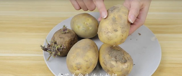 土豆怎么储存不长芽子，保存土豆的最佳方法图解