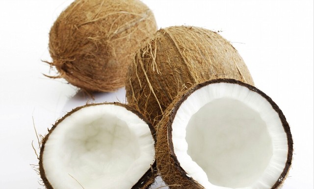 一天一个椰子水会胖吗，减肥不建议吃的6种水果分享