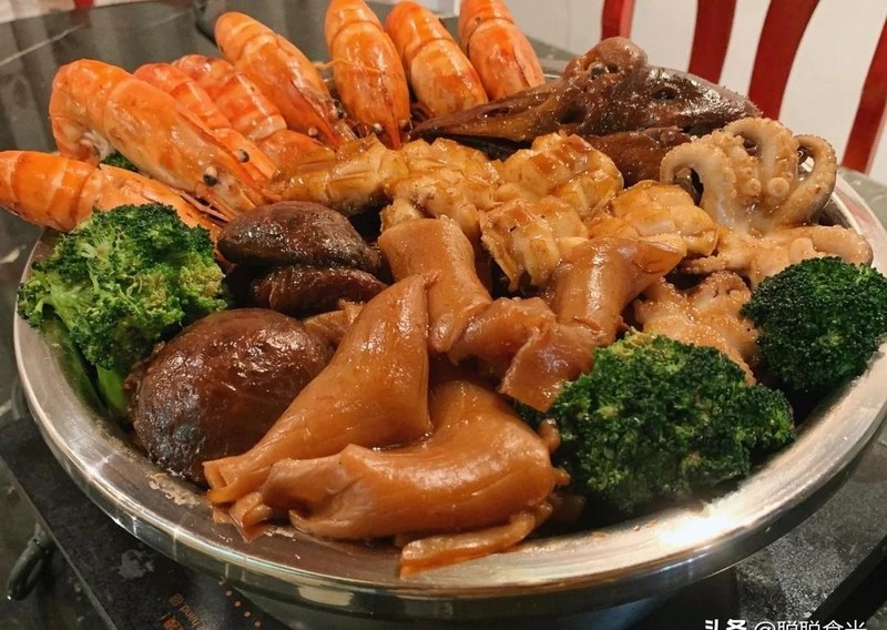 春节吃什么传统食物，春节9大传统美食特色