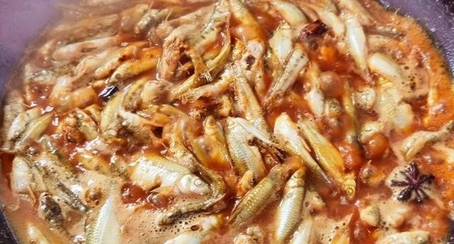 麦穗鱼怎么做好吃，红烧麦穗鱼的具体做法