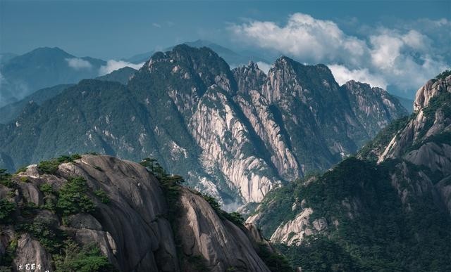 中国的名山大川有哪些呢，安利一生必去的6座山