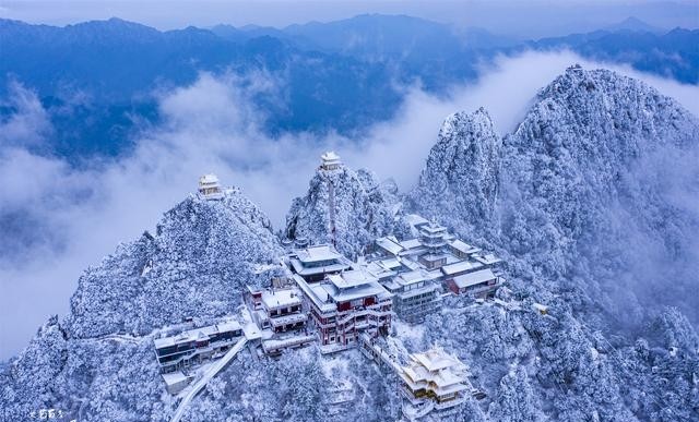 中国的名山大川有哪些呢，安利一生必去的6座山