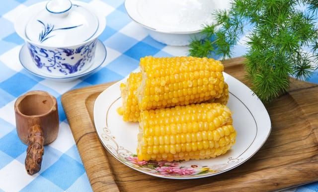 玉米是碳水化合物吗能减肥吗，玉米的营养价值及功效