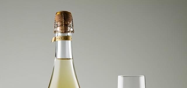 香槟酒和葡萄酒有什么区别啊，香槟起泡酒红酒和葡萄酒之间的关系
