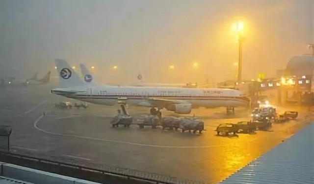 下雨会不会取消航班呢，大雨就是飞机飞行的克星