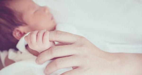 新生儿怎么护理照顾，新手爸妈一定要了解的7件事