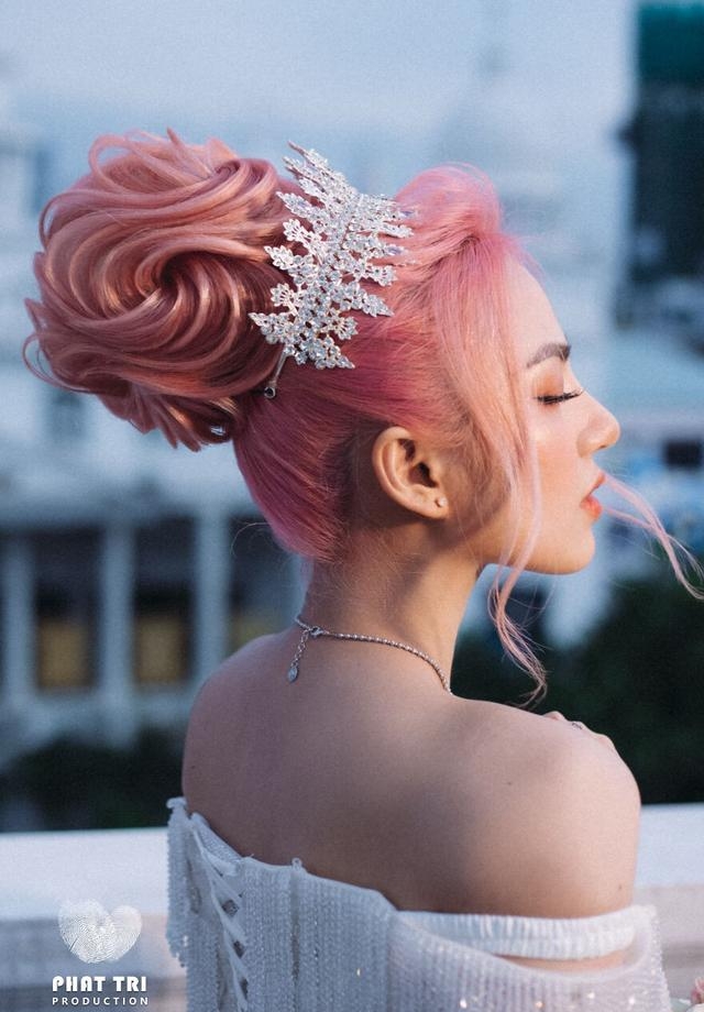 2022最流行的新娘发型分享，种草37种日系花嫁风格图片