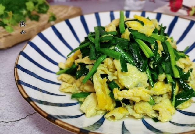 鹅蛋炒韭菜的功效作用是什么，家常鹅蛋炒韭菜做法大全