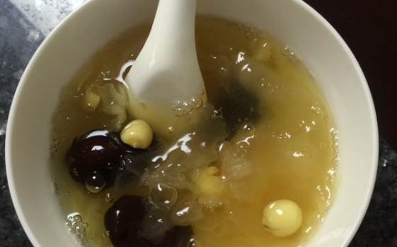 煮枣时为什么会有白沫能吃吗，红枣莲子银耳汤做法步骤