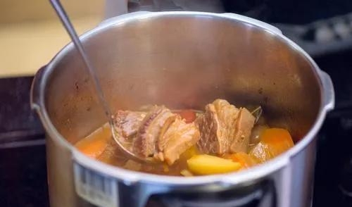 牛肉高压锅压多长时间，牛肉高压锅的烹饪时间