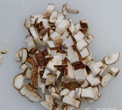 嫩豆腐煮多久能熟，软嫩鲜香豆腐的做法