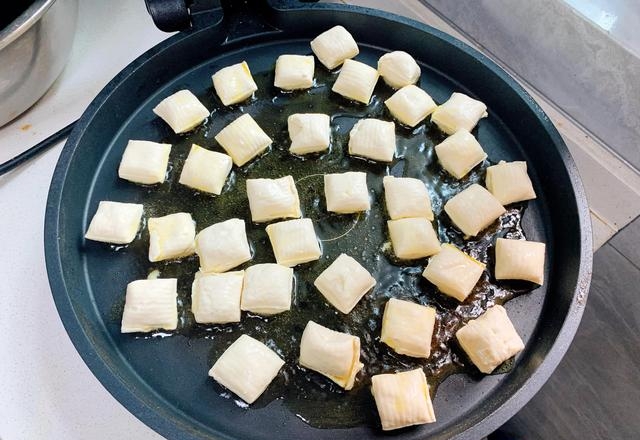 包浆豆腐怎么做好吃，包浆豆腐的做法教程