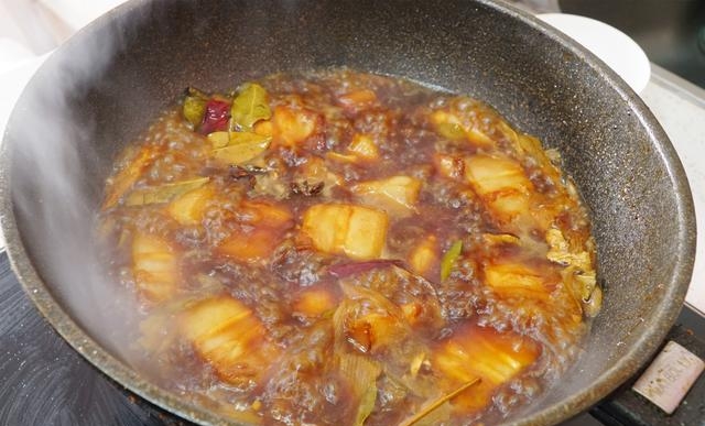 高压锅炖肉多长时间最好，高压锅做红烧肉的步骤教程
