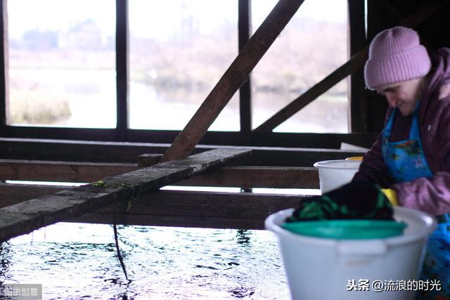 床单上的陈旧精斑怎么快速去除 推荐清洗顽固污渍的3种方法