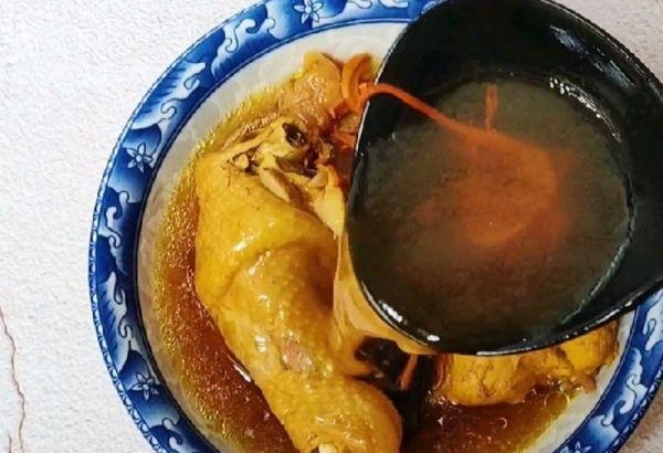 虫草花配什么煲汤最好，虫草花鸡汤的正确制作方法