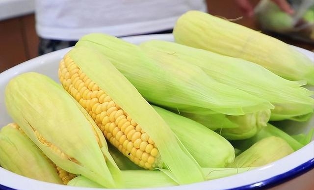 玉米吃了有什么功效与作用，不宜吃玉米的几类人群