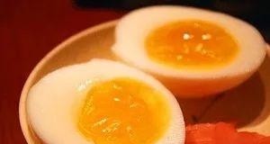 没煮熟的鸡蛋能吃吗，半熟的鸡蛋最好不要吃