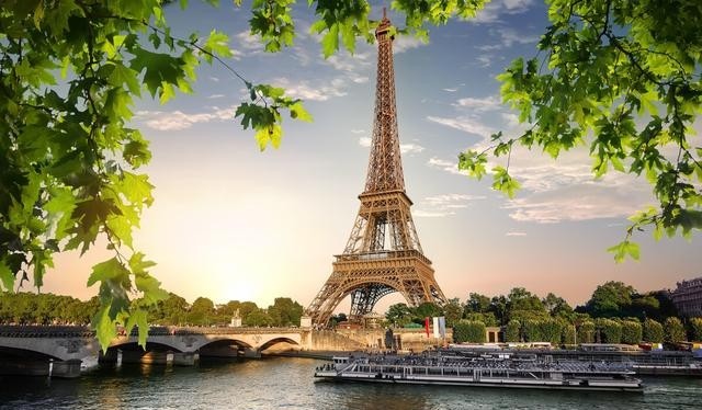 法国有什么著名景点值得去玩，法国著名的8个景点推荐