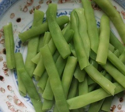 豆角和虾能一起吃吗，鲜虾豆角制作步骤分享