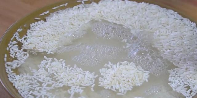 泡好的糯米可以做什么好吃的食物，腐皮糯米卷的做法图解