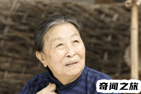 张少华新凤霞事件令人咋舌,盗走齐白石字画把新凤霞母亲打残