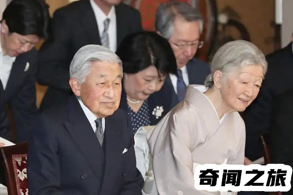 日本首相和天皇哪个大日本天皇地位更高,实际掌权着为日本首相
