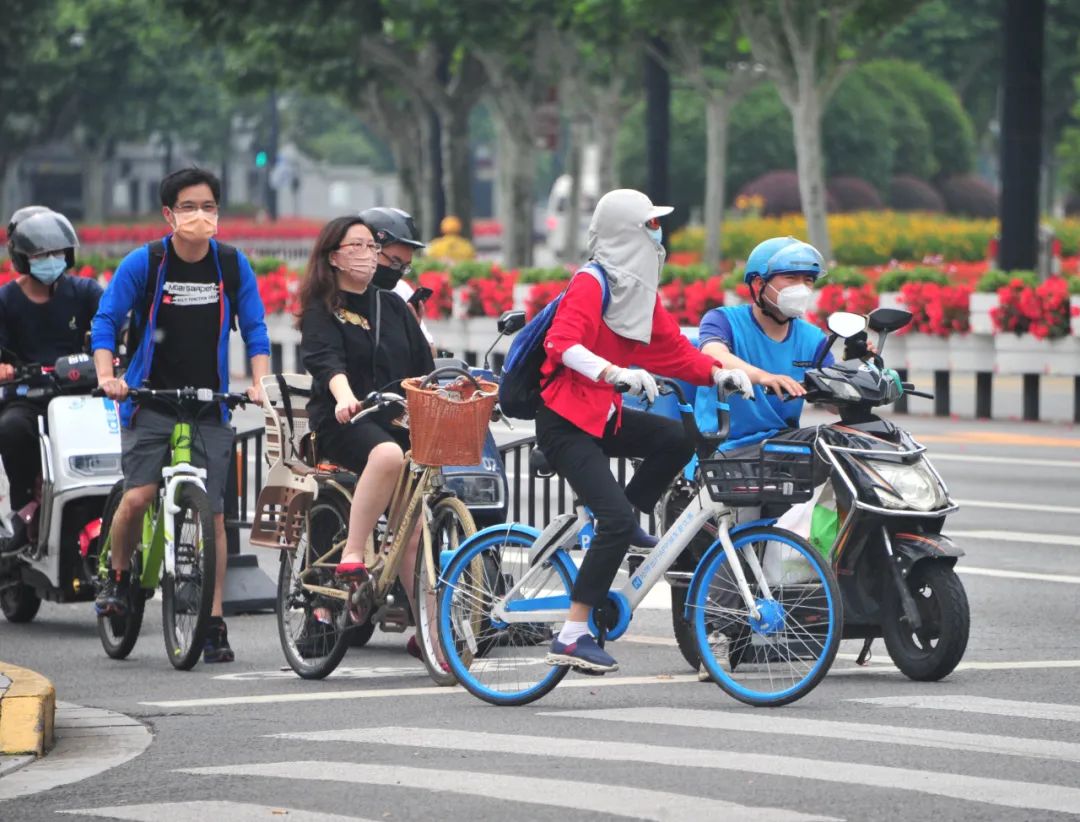 上海预计6月恢复正常生活,昔日熟悉的上海逐渐重回公众视野