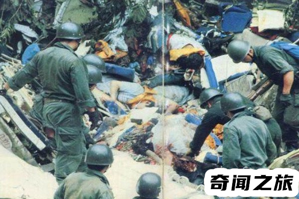 日本jal123空难事件,1985年8月12日jal123空难事件