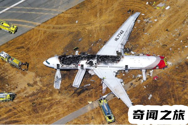 台湾中华航空公司空难,飞机上的机组人员和乘客无一幸免