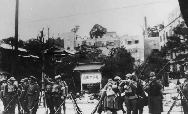 日本二二六事件完整版,在东京街头发动武装政变