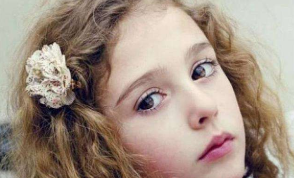 全球最美的小女孩,玛龙·莱瓦纳年纪小小的她早已出现在各大银幕上