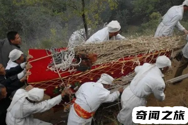 不能摸死人的手吗,死人的身体为什么不准人摸呢